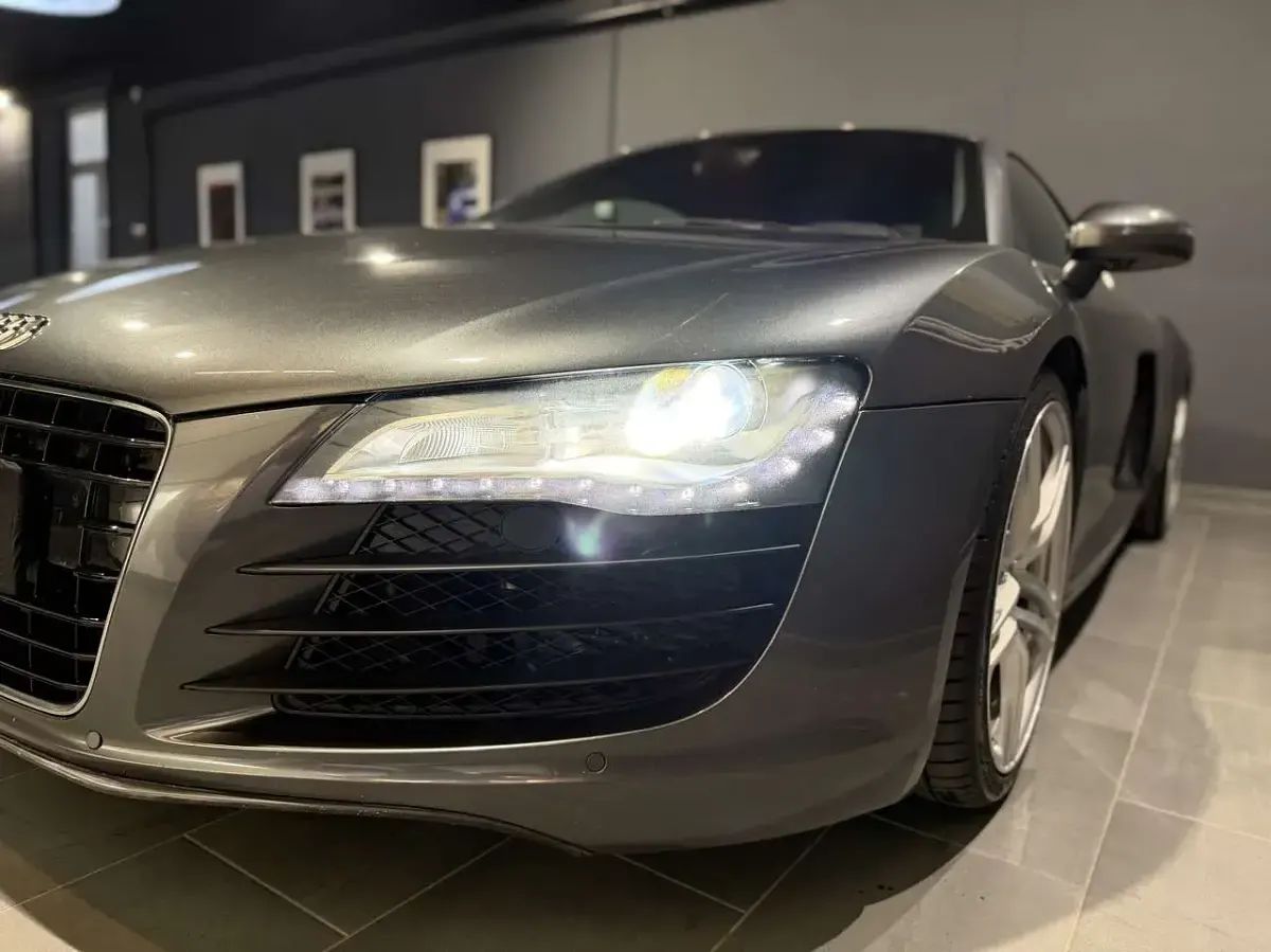 Usata Audi R8 Coupé Ambiente 420 CV (308 kW) 2008 Grigio Coupé