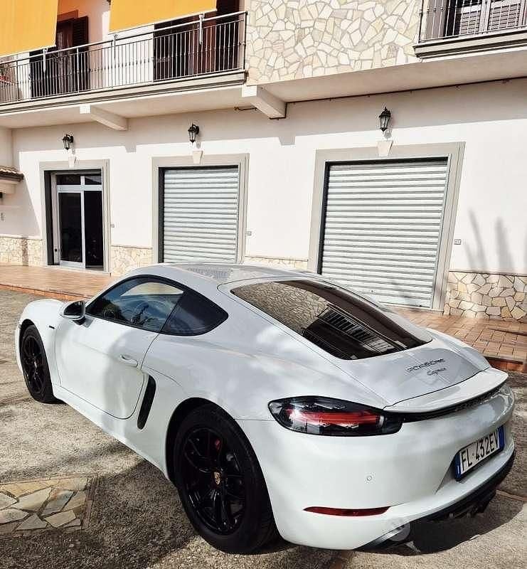 Usata Porsche 718 Cayman 299 CV (219 kW) 2017 Coupé