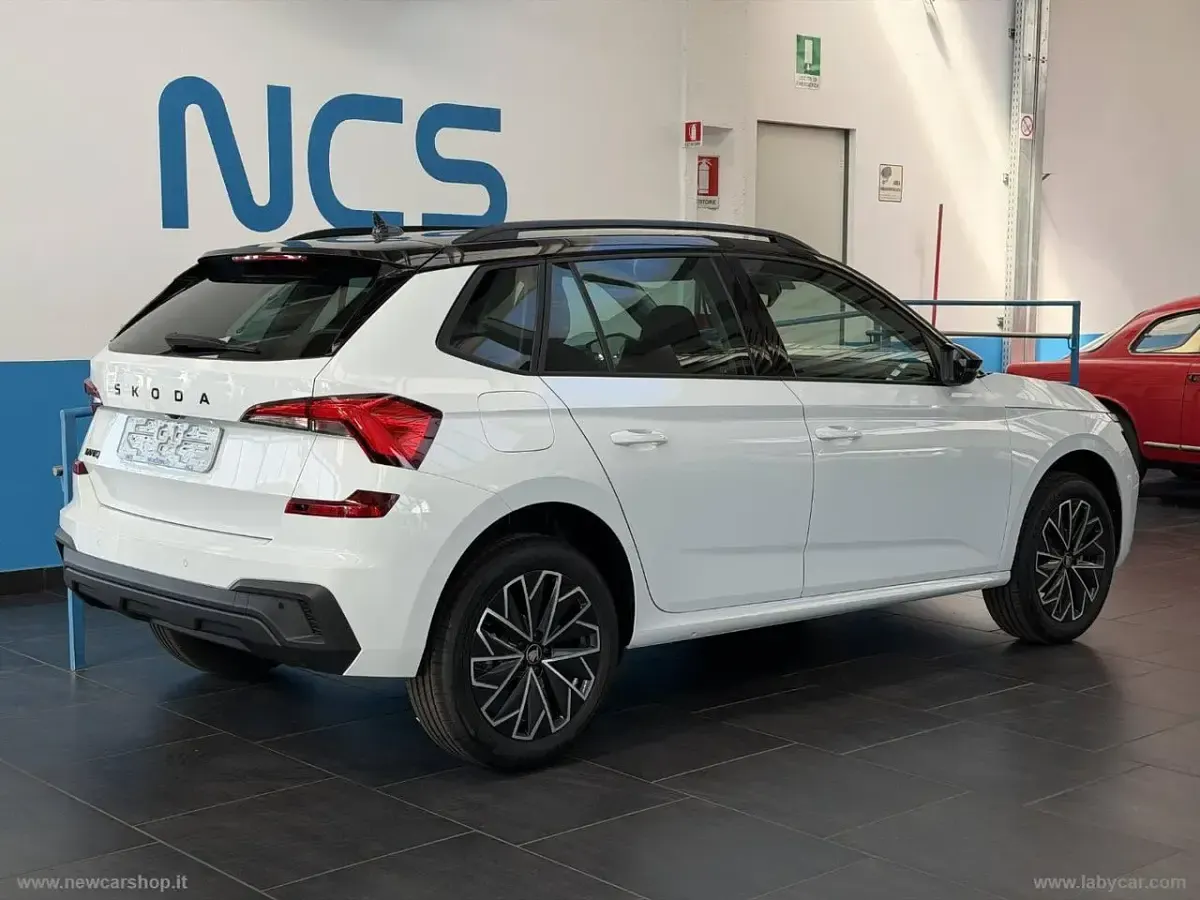 Nuova Skoda Kamiq 95 CV (69 kW) 2026 Bianco SUV