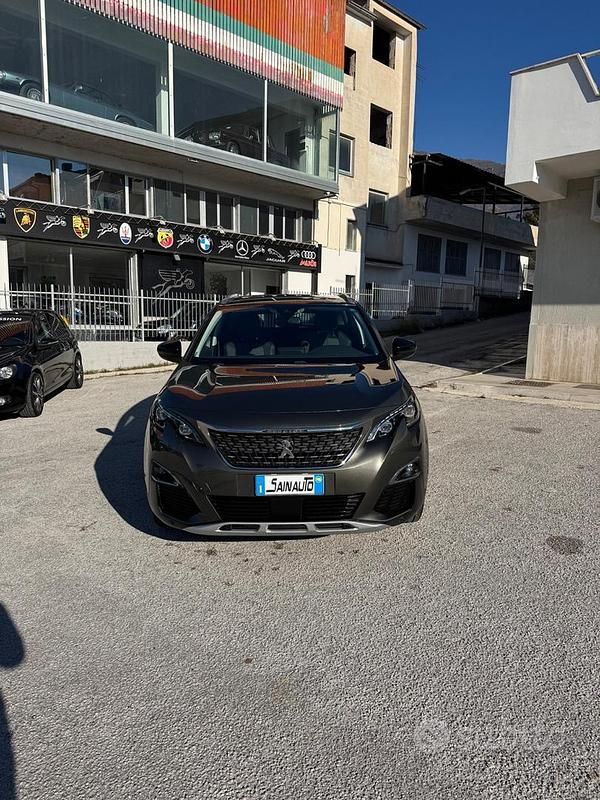 Usata Peugeot 3008 Allure 131 CV (96 kW) 2019 Grigio SUV