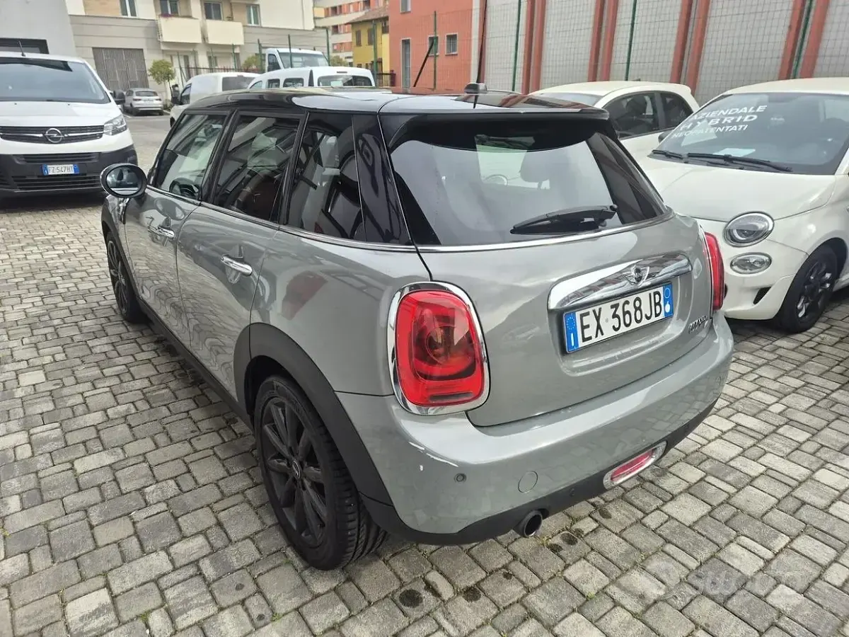 Usata Mini Cooper D 116 CV (85 kW) 2014 Grigio Utilitaria