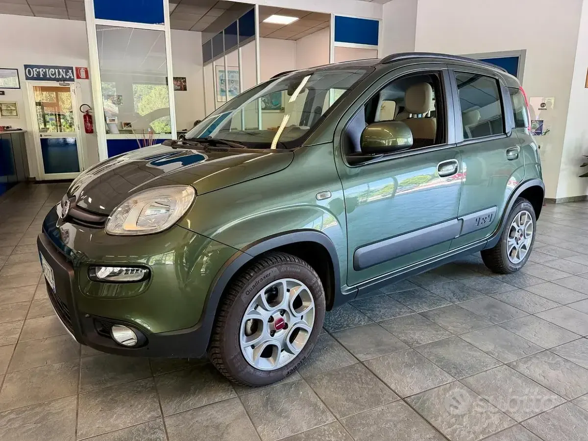 Usata Fiat Panda 4x4 S 86 CV (63 kW) 2014 Verde Utilitaria