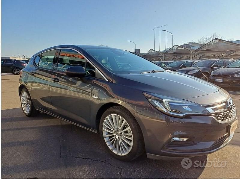 Usata Opel Astra 136 CV (100 kW) 2016 Grigio Berlina
