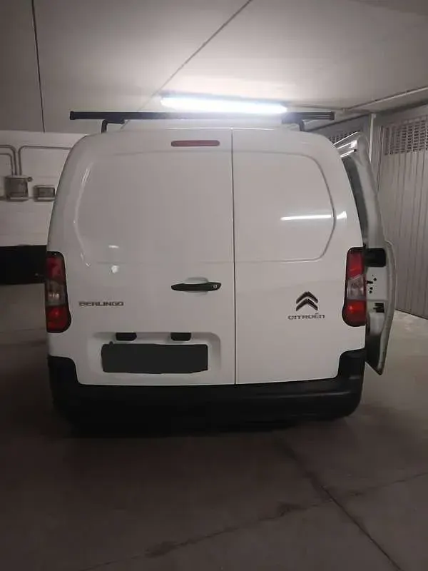 Usata Citroën Berlingo 102 CV (75 kW) 2021 Bianco Monovolume