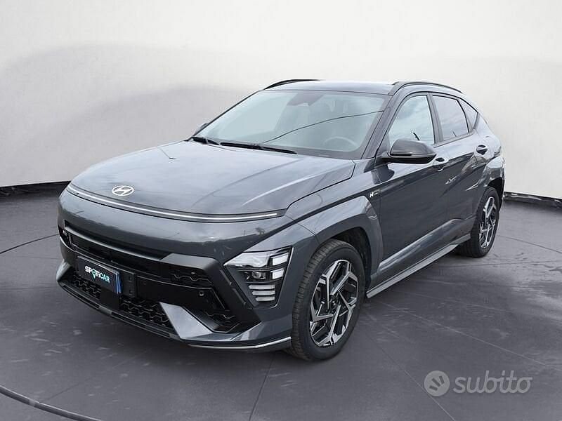Grigio Usata 2024 Hyundai Kona N Line SUV | 25.900 € (Cara) - Immagine 1/4