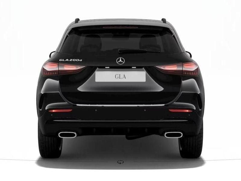 Nuova Mercedes GLA200 Advanced Plus 150 CV (110 kW) 2026 Nero / metallizzato SUV