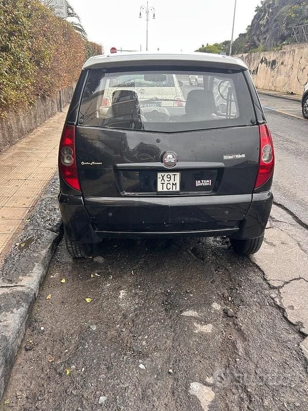 Usata Aixam City 2010 Nero Utilitaria