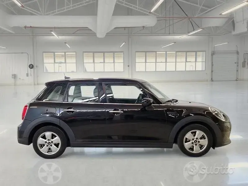 Usata Mini Cooper 136 CV (100 kW) 2022 Nero Utilitaria