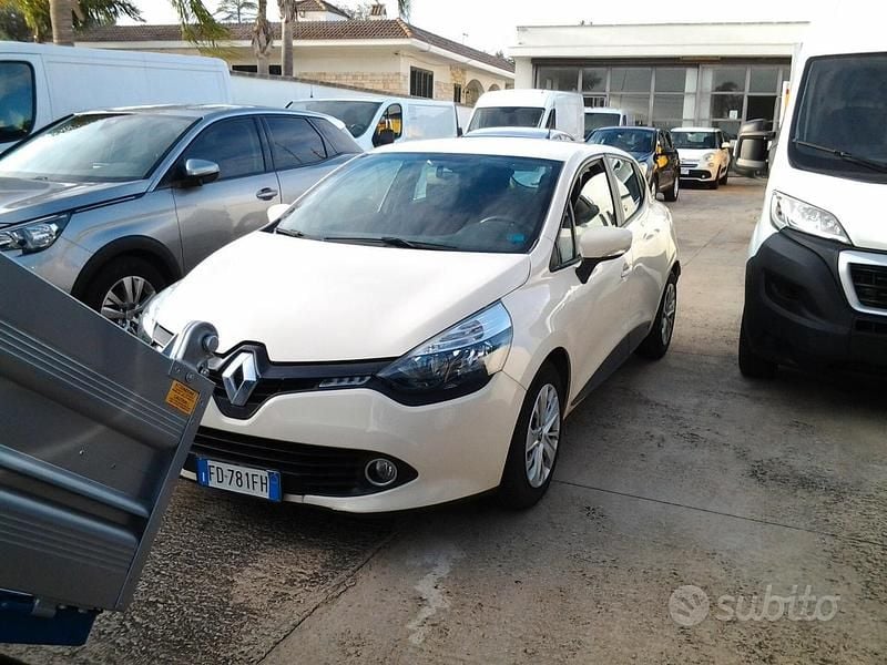 Usata Renault Clio IV 75 CV (55 kW) 2016 Bianco Berlina