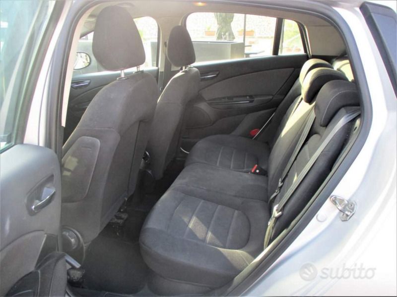 Usata Fiat Bravo 120 CV (88 kW) 2010 Grigio Utilitaria