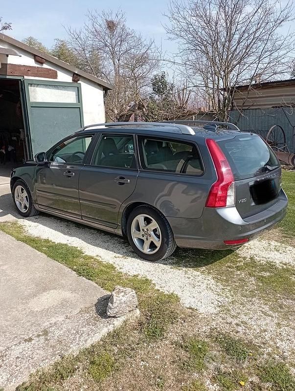 Usata Volvo V50 Plus 114 CV (83 kW) 2011 Station wagon