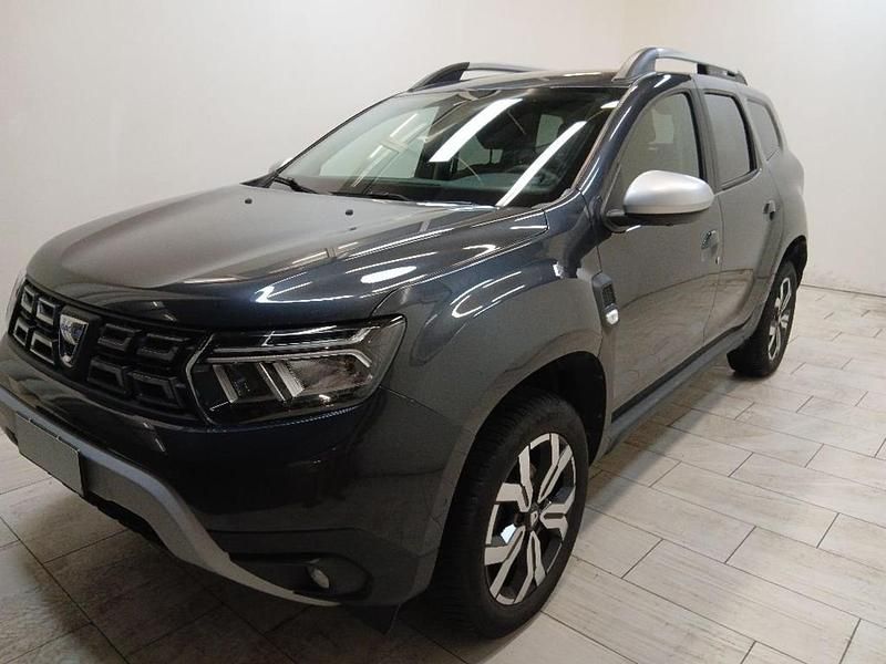 Usata Dacia Duster Prestige 101 CV (74 kW) 2022 Grigio SUV
