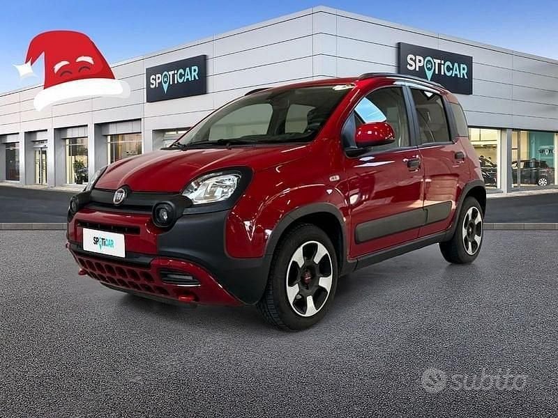 Rosso Usata 2024 Fiat Panda Cross Cross Due volumi | 14.350 € (Buon prezzo) - Immagine 1/4
