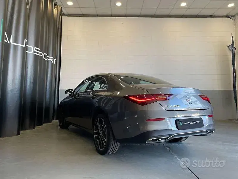 Usata Mercedes CLA200 Advanced 163 CV (119 kW) 2025 Grigio Berlina