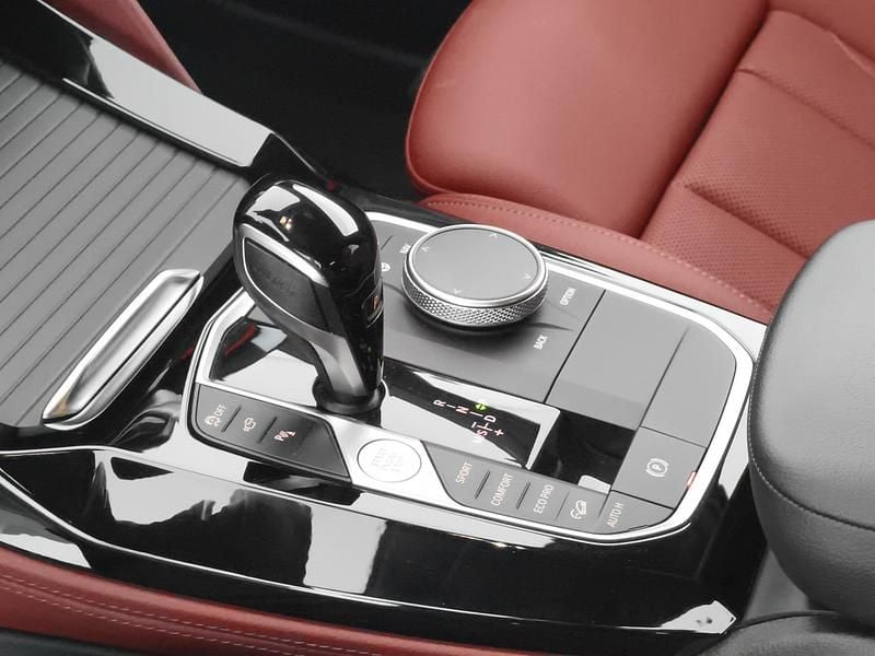 Usata BMW X4 M Sport 190 CV (139 kW) 2024 Brooklyn grey SUV