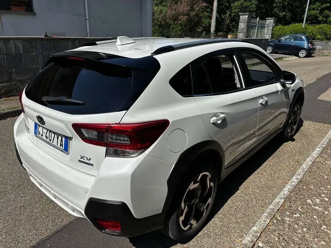 Usata Subaru XV Style 150 CV (110 kW) 2022 Bianco SUV