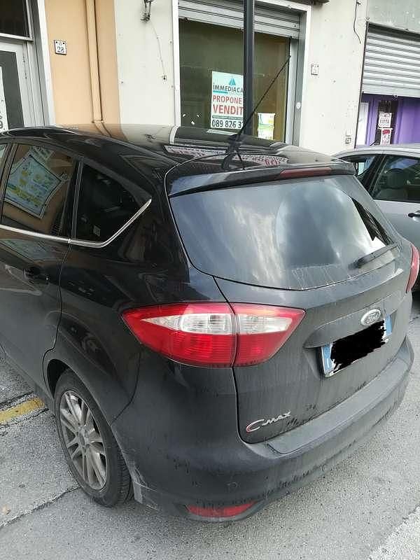 Usata Ford C-MAX Titanium 116 CV (85 kW) 2014 Monovolume