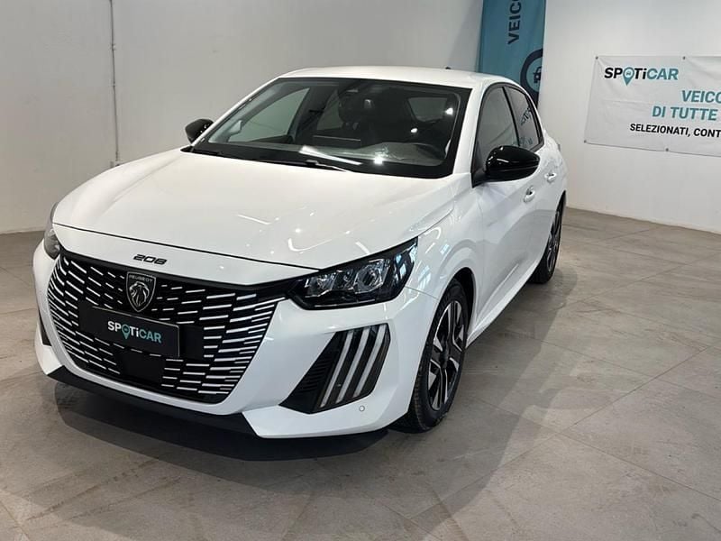 Usata Peugeot 208 Allure 102 CV (75 kW) 2025 Utilitaria
