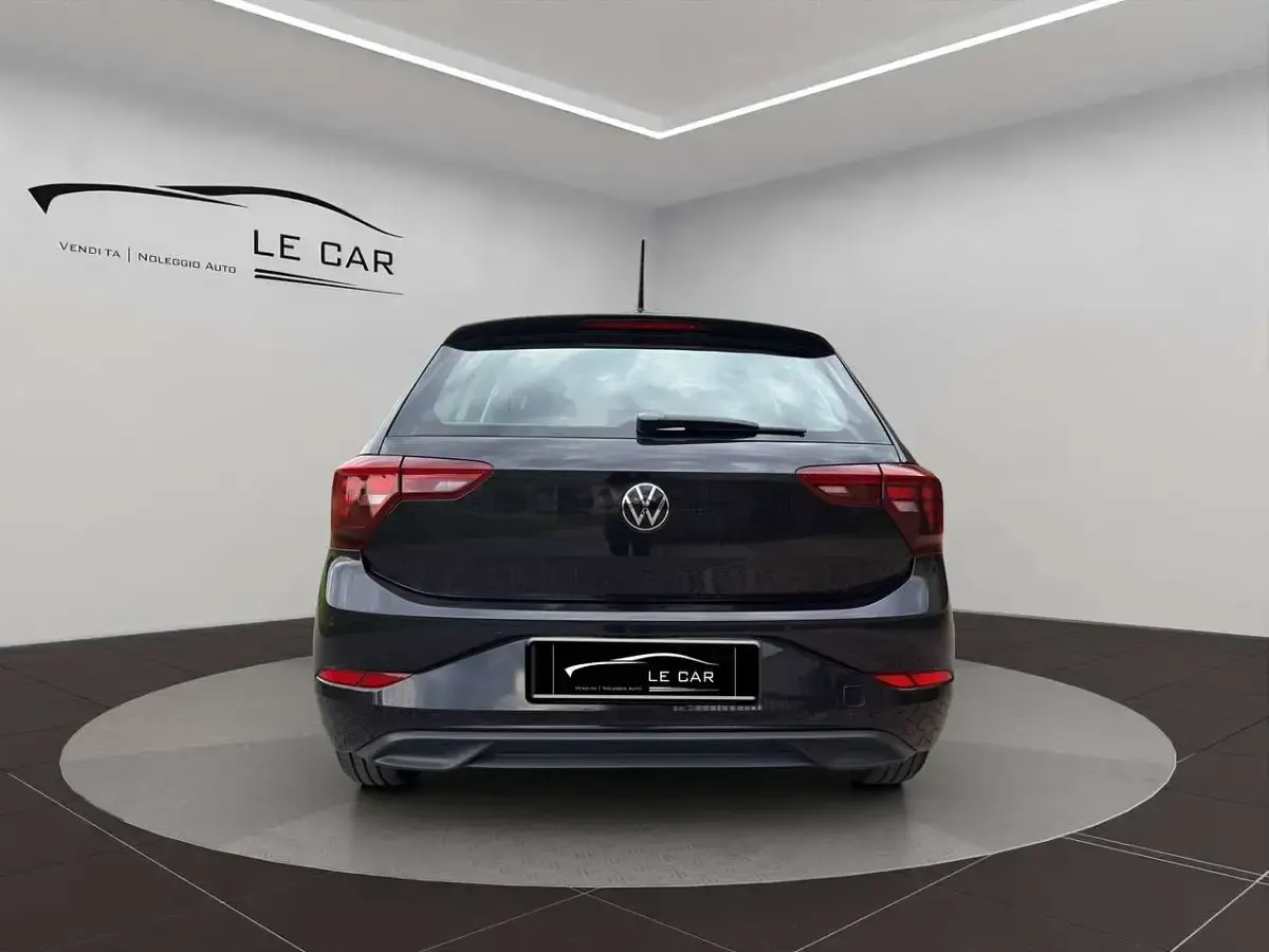 Usata VW Polo Life 80 CV (58 kW) 2023 Nero Utilitaria