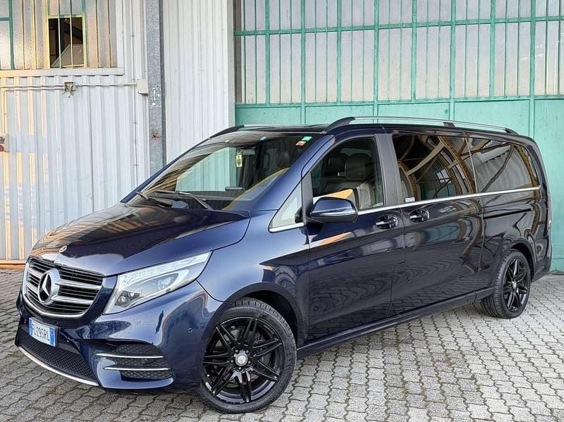 Usata Mercedes V250 Premium 190 CV (139 kW) 2018 Other Monovolume