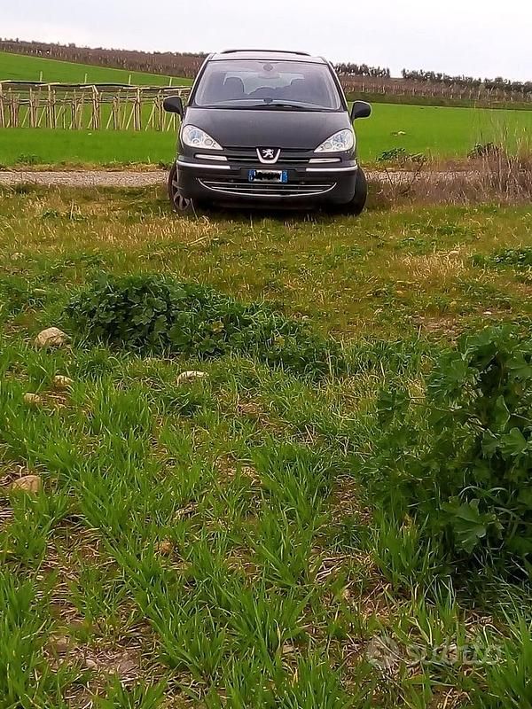 Usata Peugeot 807 2010 Monovolume