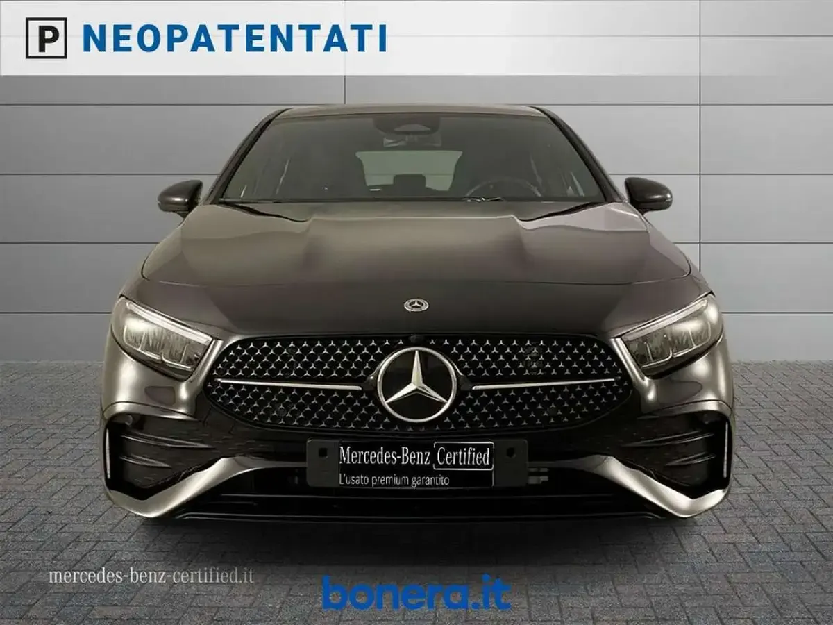 Usata Mercedes A180 Advanced Plus 116 CV (85 kW) 2023 Nero Berlina