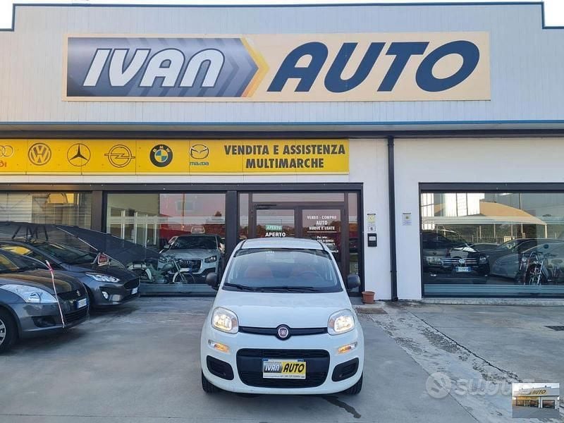 Usata Fiat Panda Pop 69 CV (50 kW) 2018 Bianco Utilitaria