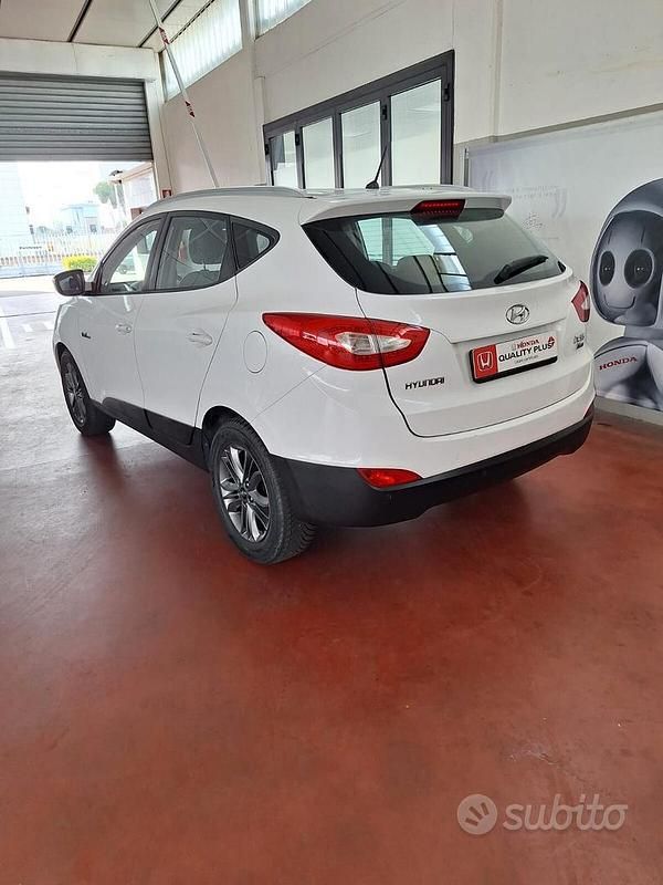 Usata Hyundai ix35 Comfort 116 CV (85 kW) 2015 Bianco perla SUV
