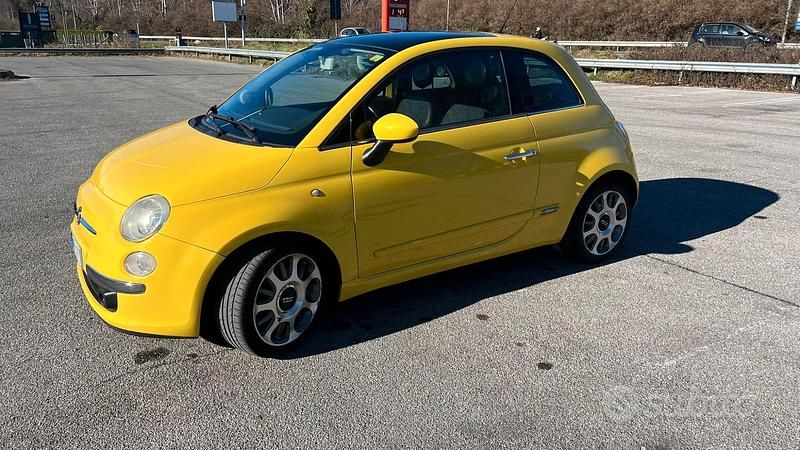 Usata Fiat 500 Sport 101 CV (74 kW) 2008 Giallo Berlina