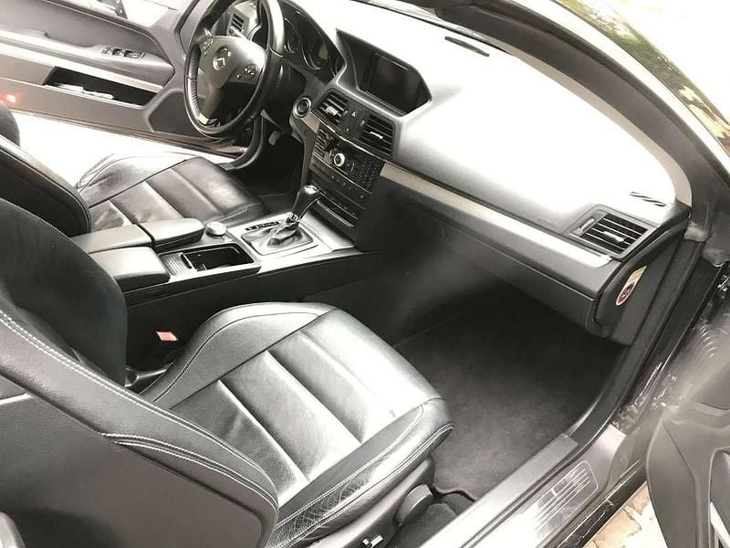 Usata Mercedes E350 Avantgarde 231 CV (169 kW) 2010 Cabrio