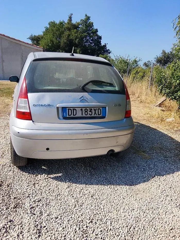 Usata Citroën C3 68 CV (50 kW) 2006 Grigio Berlina