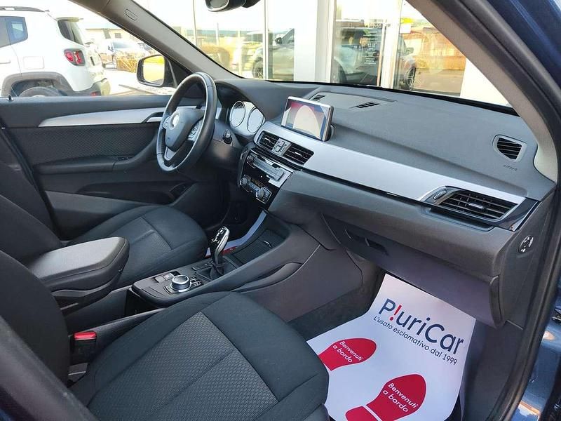 Usata BMW X1 150 CV (110 kW) 2021 Blu/azzurro SUV