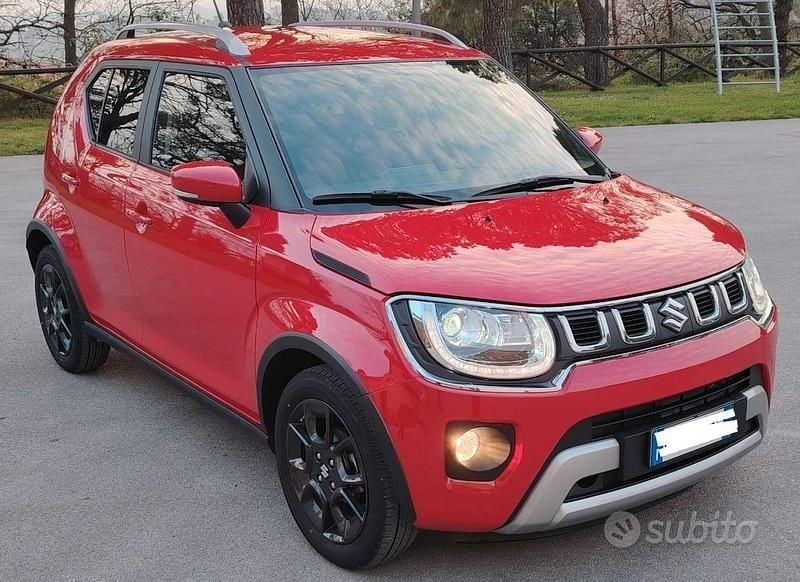 Usata Suzuki Ignis 90 CV (66 kW) 2022 Rosso SUV