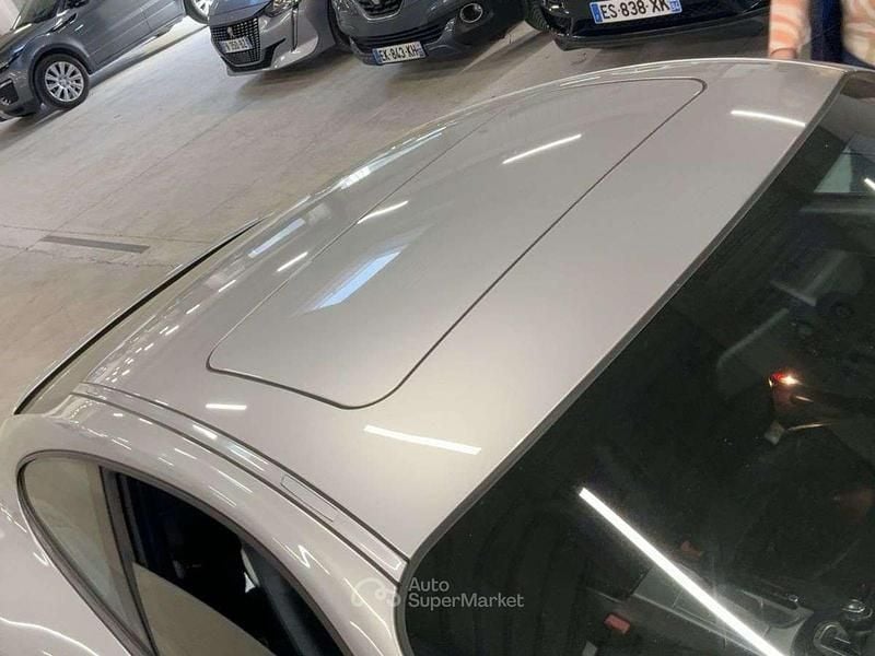 Usata Porsche 911 Carrera S 355 CV (261 kW) 2004 Argento Coupé