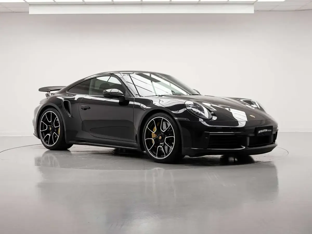 Usata Porsche 992 650 CV (478 kW) 2021 Nero Coupé
