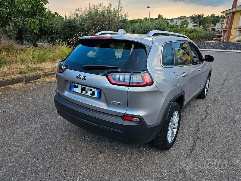 Usata Jeep Cherokee 194 CV (142 kW) 2019 Grigio SUV
