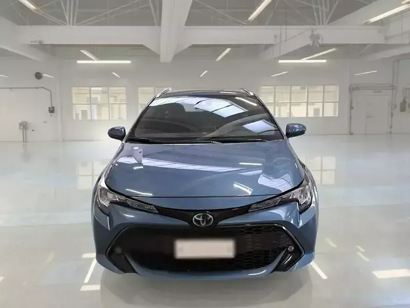 Usata Toyota Corolla Business Edition 98 CV (72 kW) 2022 Azzurro Station wagon