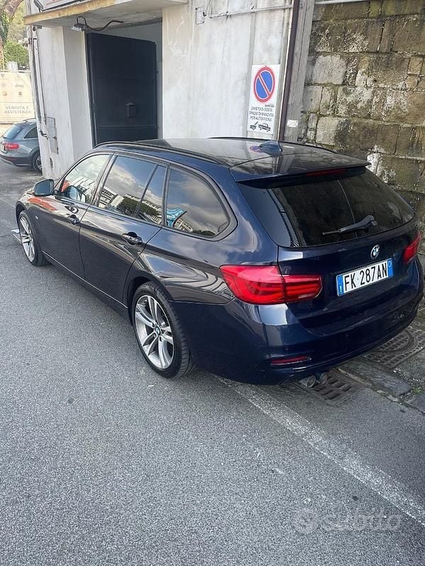 Usata BMW 320 M Sport 190 CV (139 kW) 2017 Blu Station wagon
