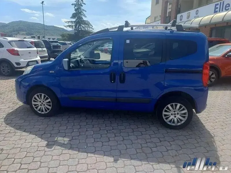 Usata Fiat Qubo Trekking 74 CV (54 kW) 2010 Blu Monovolume