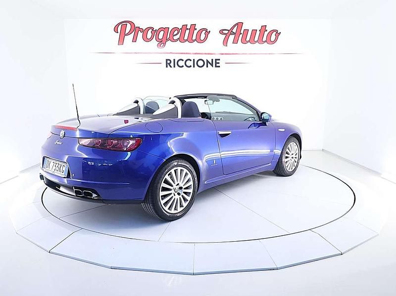 Usata Alfa Romeo Spider Exclusive 200 CV (147 kW) 2008 Blu/azzurro Cabrio