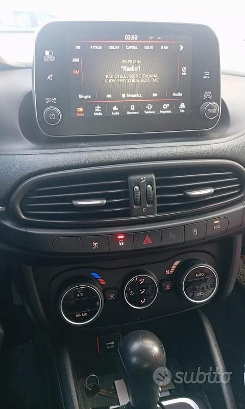 Usata Fiat Tipo 120 CV (88 kW) 2016 Blu Station wagon