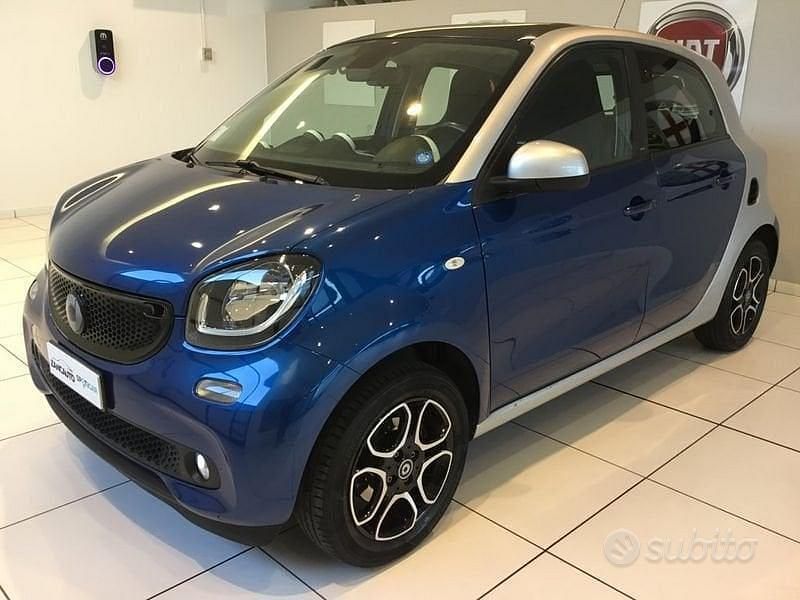 Usata Smart ForFour Passion 71 CV (52 kW) 2014 Other Utilitaria