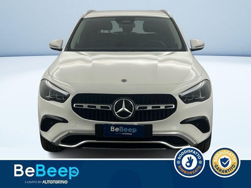 Usata Mercedes GLA200 Advanced Plus 150 CV (110 kW) 2023 Bianco pastello SUV