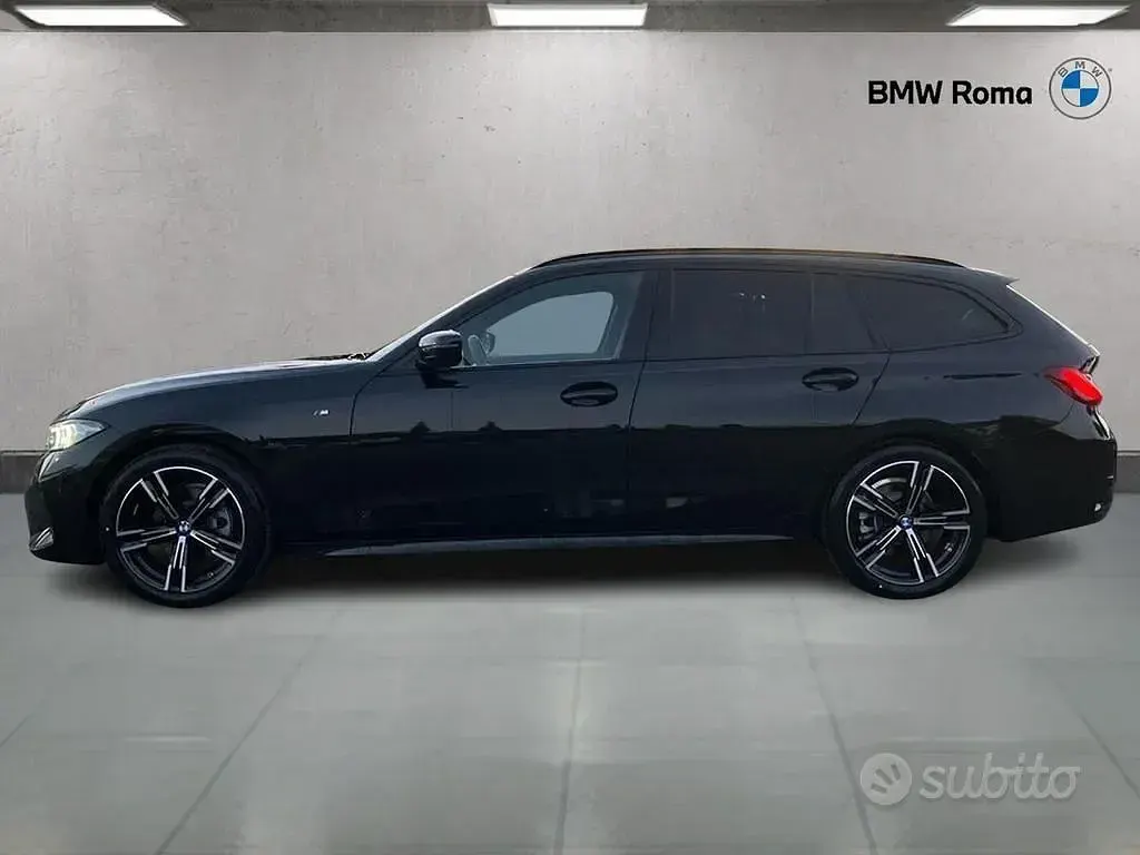 Usata BMW 320e M Sport 190 CV (139 kW) 2025 Black sapphire metallic Station wagon