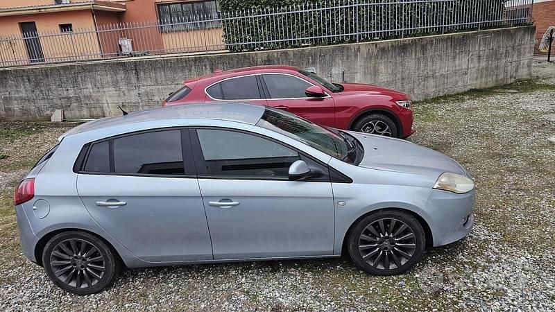 Usata Fiat Bravo Emotion 105 CV (77 kW) 2008 Grigio Utilitaria