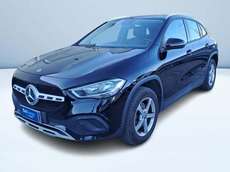 Nero Usata 2021 Mercedes GLA180 Executive SUV | 23.400 € (Super prezzo) - Immagine 1/4