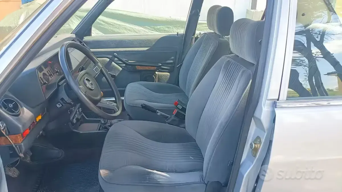 Usata Alfa Romeo Alfetta 130 CV (95 kW) 1980 Berlina