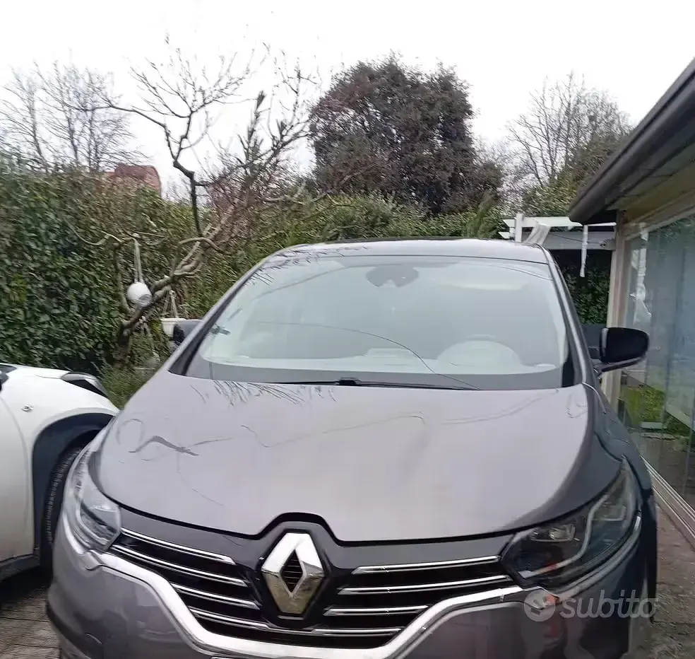 Usata Renault Espace 160 CV (117 kW) 2017 Monovolume