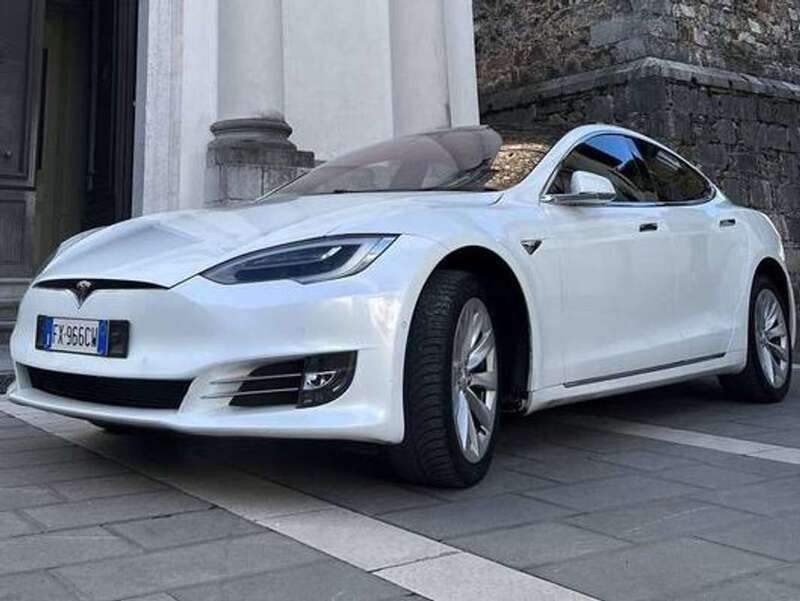 Bianco Usata 2019 Tesla Model S Long Range Tre volumi | 30.000 € (Super prezzo) - Immagine 1/4