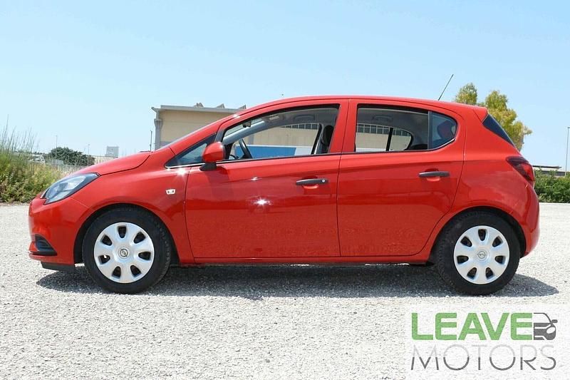 Usata Opel Corsa 75 CV (55 kW) 2016 Rosso Utilitaria